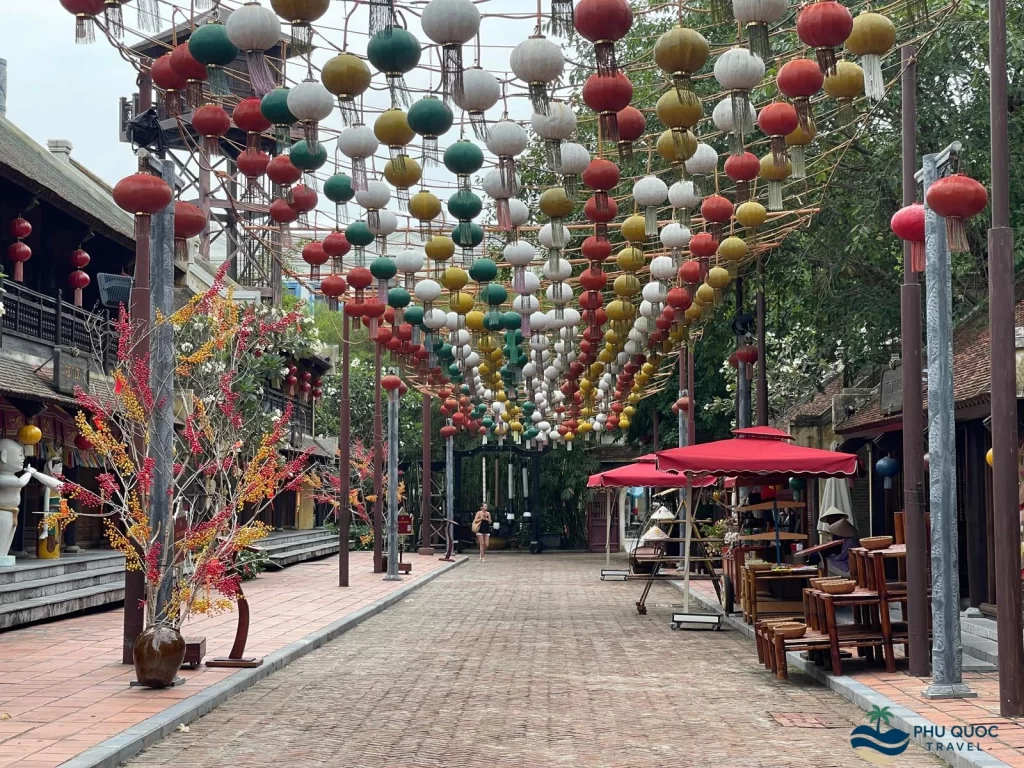 grand world phu quoc ancient town17