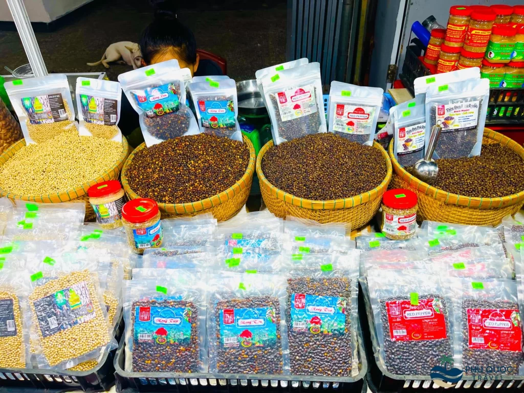 phu quoc night market pepper