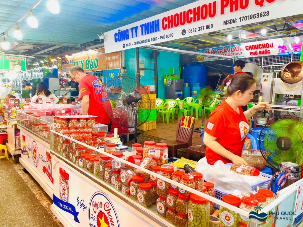 phu quoc night market vietnamese peanuts