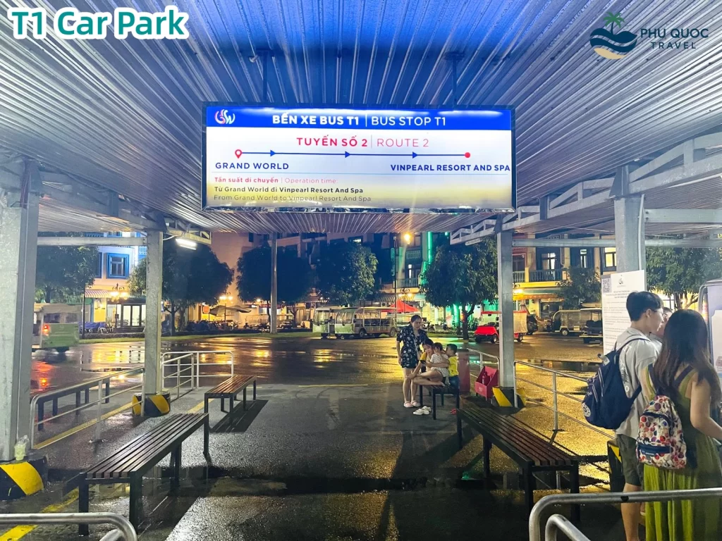 vinbus grandworld bus stop carpark t1