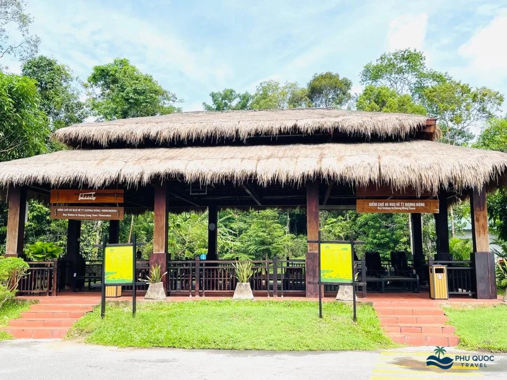 vinpearl safari phu quoc vinbus stop