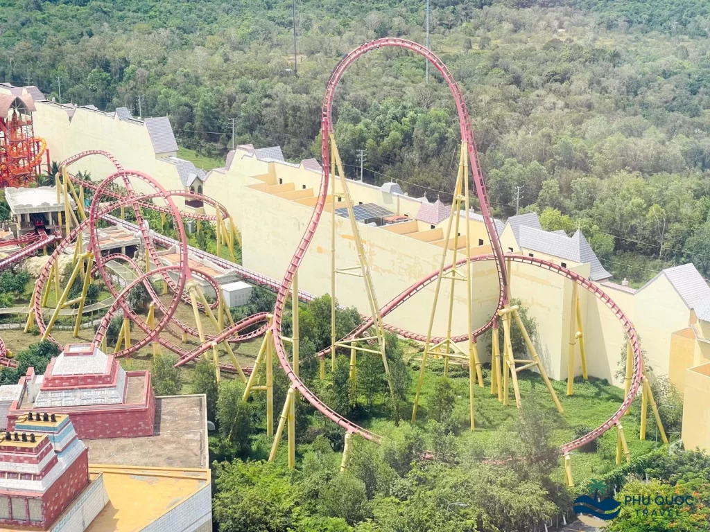 vinwonder phu quoc roller coaster