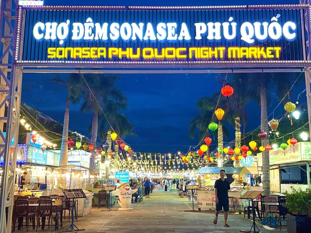 sonasea night market phu quoc entrance