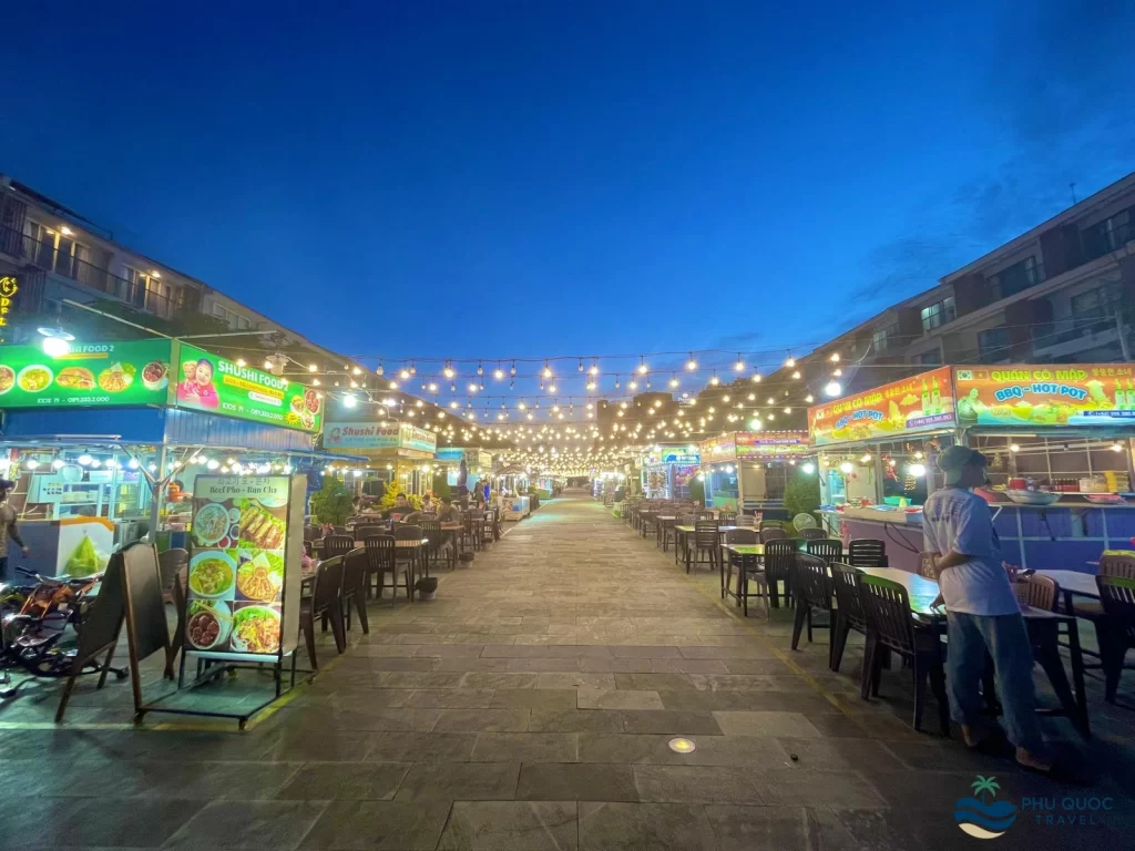 sonasea night market phu quoc restaurant